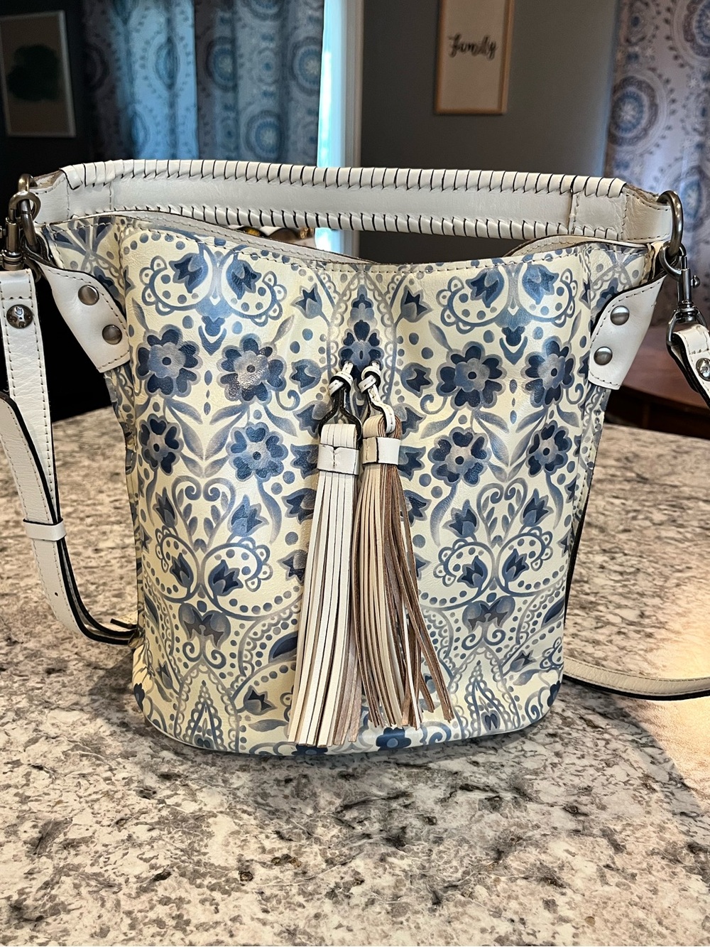 Patricia Nash Italian Folklore Collection Otavia Floral Bucket Bag